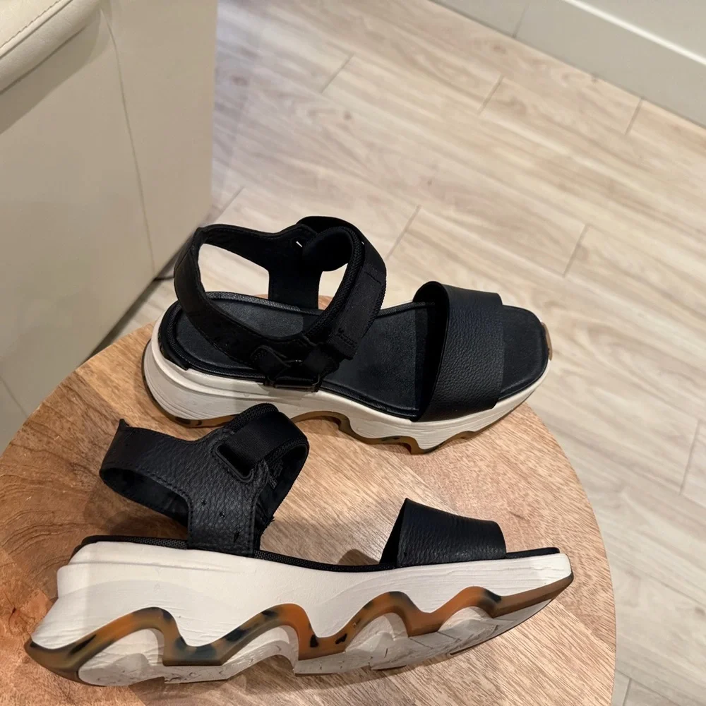 Sorel Black and Tan Women's Sandals - Picture 3 of 5